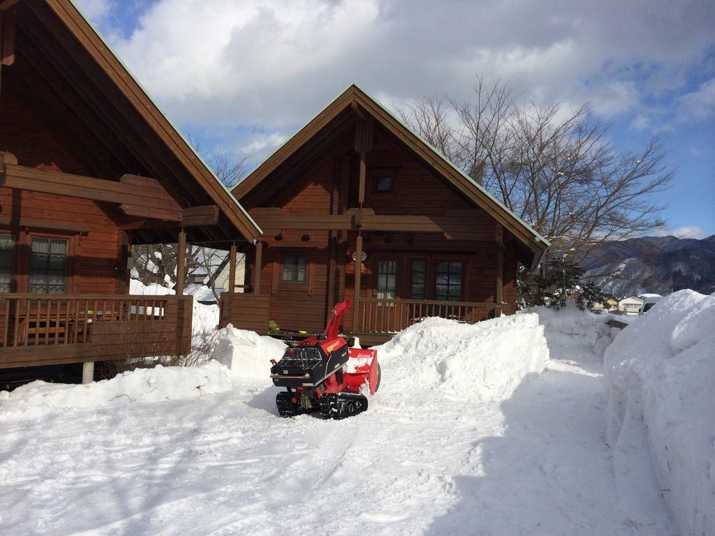 Log Cottage Tomato Hakuba Dış mekan fotoğraf